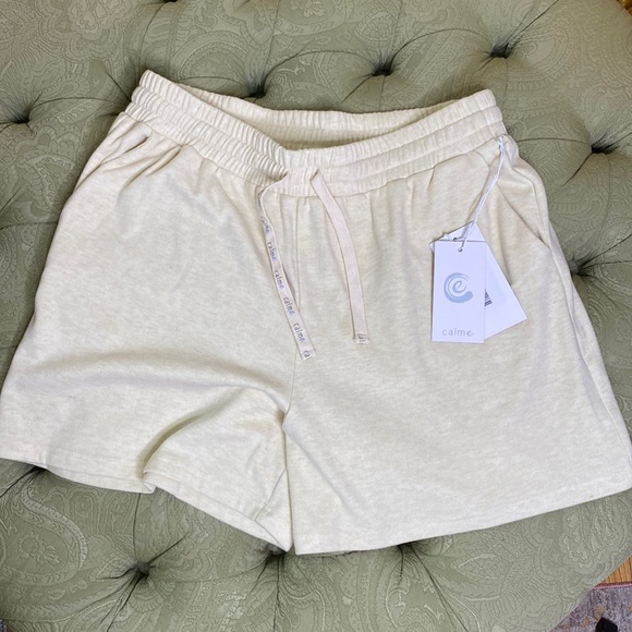 Johnny Was Calme Pull On Short Size Large Color:Bum NWT Retail $108 - Picture 1 of 8